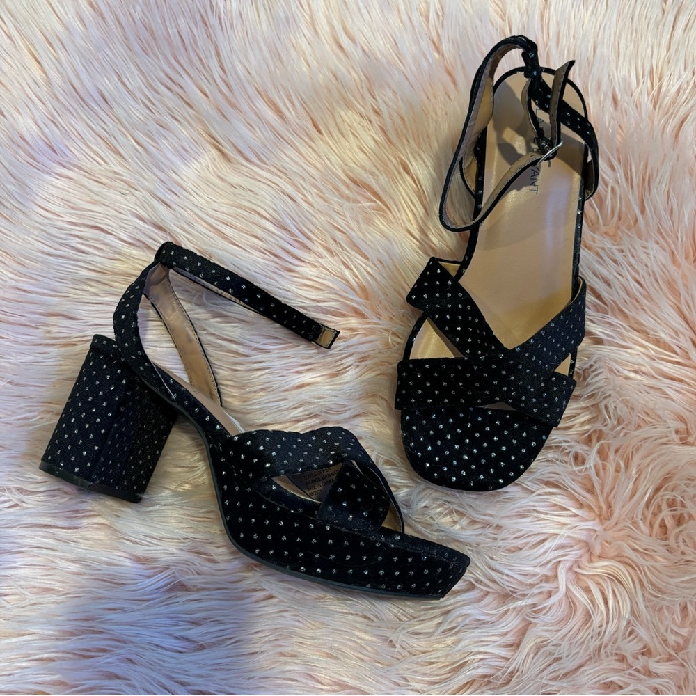 Lane Bryant NWT Black Crushed Velvet & Silver Polka Dot Strappy Block Heels 10W